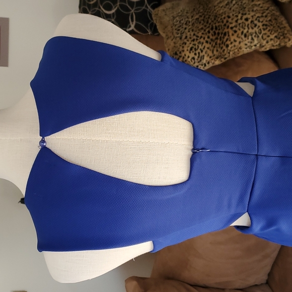 The á Cut Out Bodycon Cobalt Blue Short Dress Size S - Picture 4 of 7